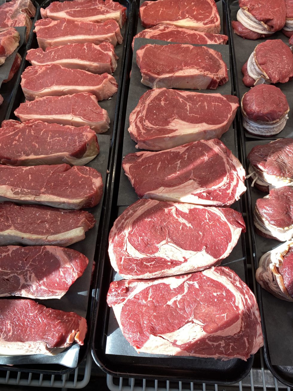 Fine Meats & Sausages Stoddard's Meat Market & Catering Cottage